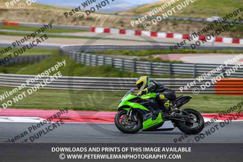 cadwell no limits trackday;cadwell park;cadwell park photographs;cadwell trackday photographs;enduro digital images;event digital images;eventdigitalimages;navarra;no limits trackdays;peter wileman photography;racing digital images;trackday digital images;trackday photos